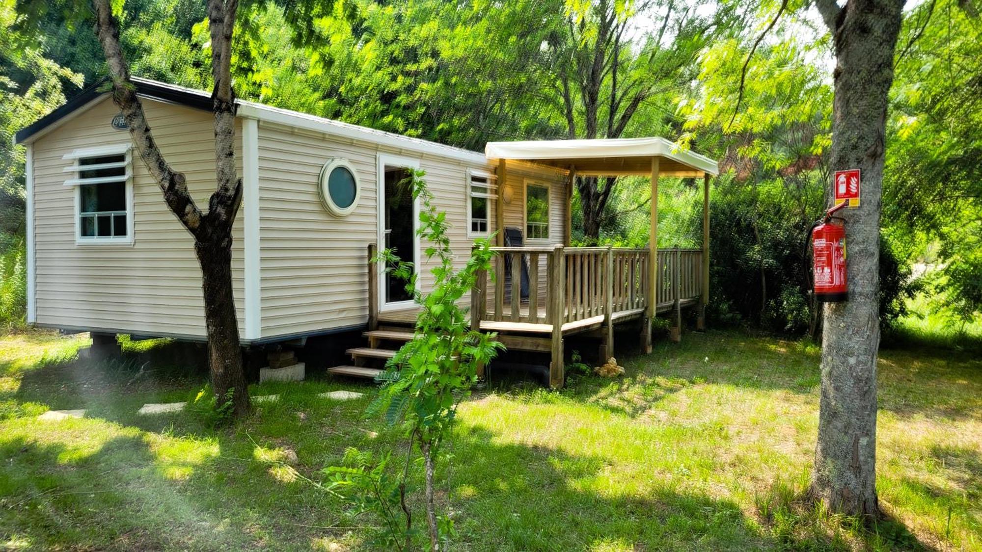 Camping Bleu Soleil Rouffignac-Saint-Cernin-de-Reilhac Extérieur photo