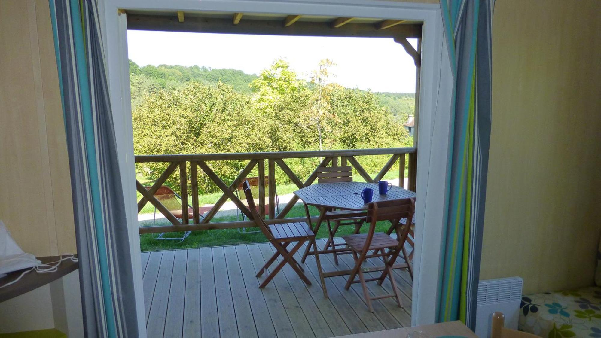 Camping Bleu Soleil Rouffignac-Saint-Cernin-de-Reilhac Chambre photo