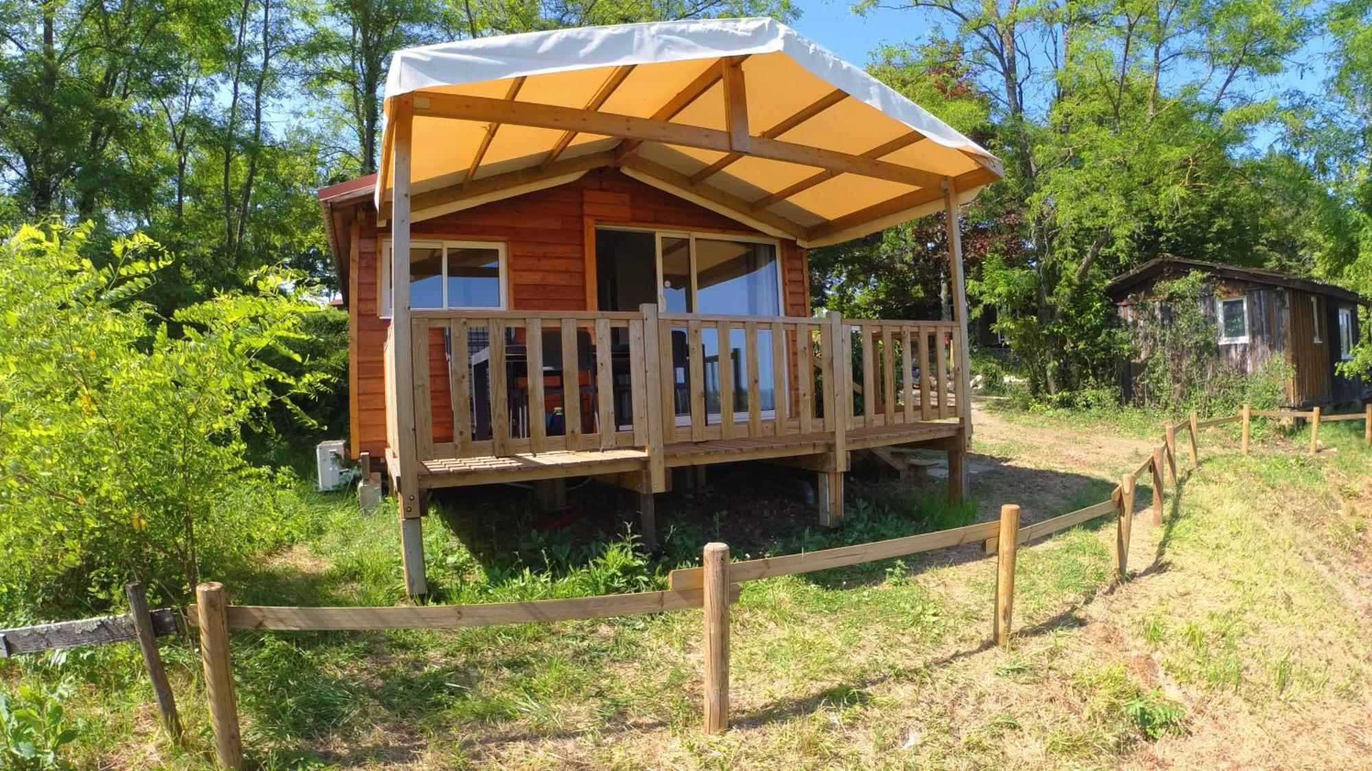 Camping Bleu Soleil Rouffignac-Saint-Cernin-de-Reilhac Extérieur photo
