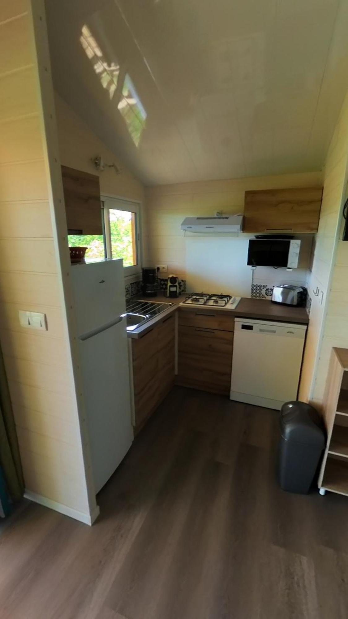 Camping Bleu Soleil Rouffignac-Saint-Cernin-de-Reilhac Chambre photo