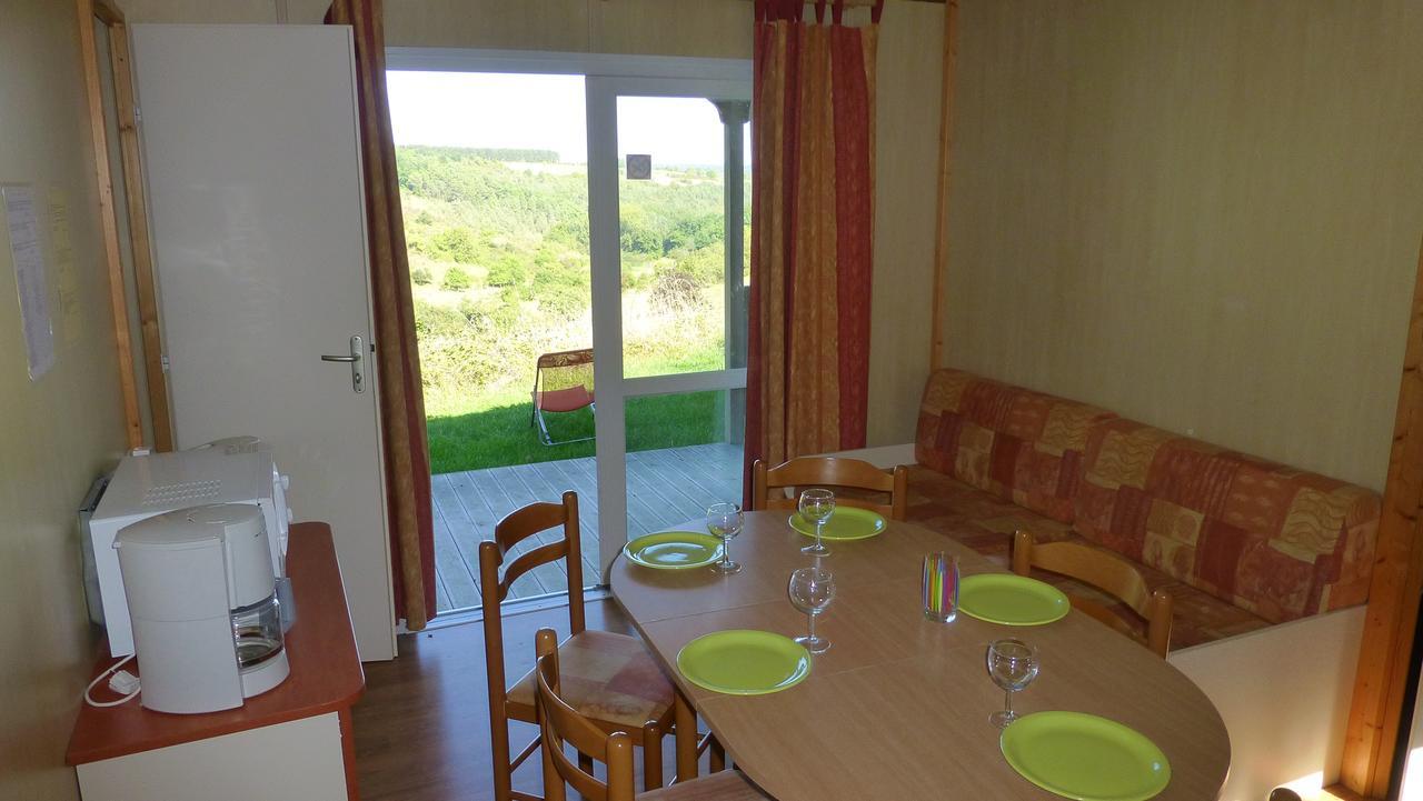 Camping Bleu Soleil Rouffignac-Saint-Cernin-de-Reilhac Extérieur photo