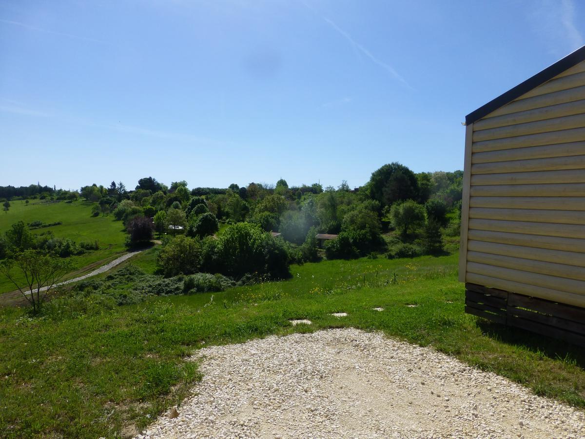 Camping Bleu Soleil Rouffignac-Saint-Cernin-de-Reilhac Extérieur photo