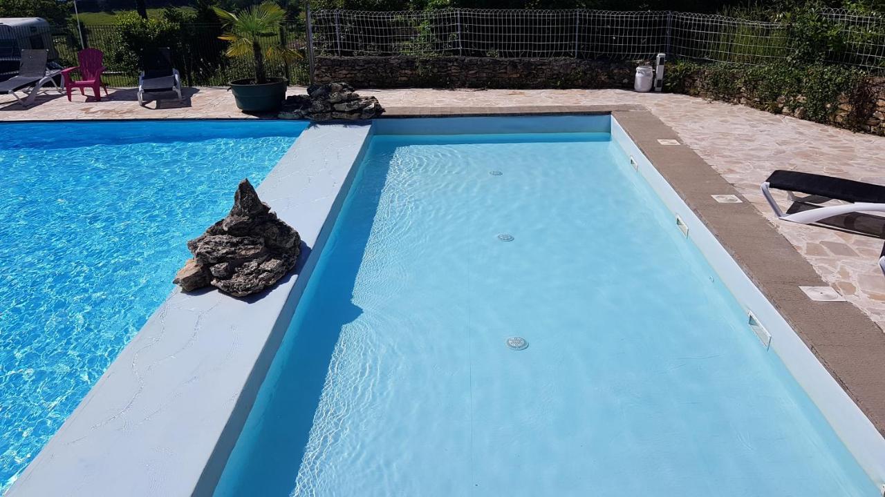 Camping Bleu Soleil Rouffignac-Saint-Cernin-de-Reilhac Extérieur photo